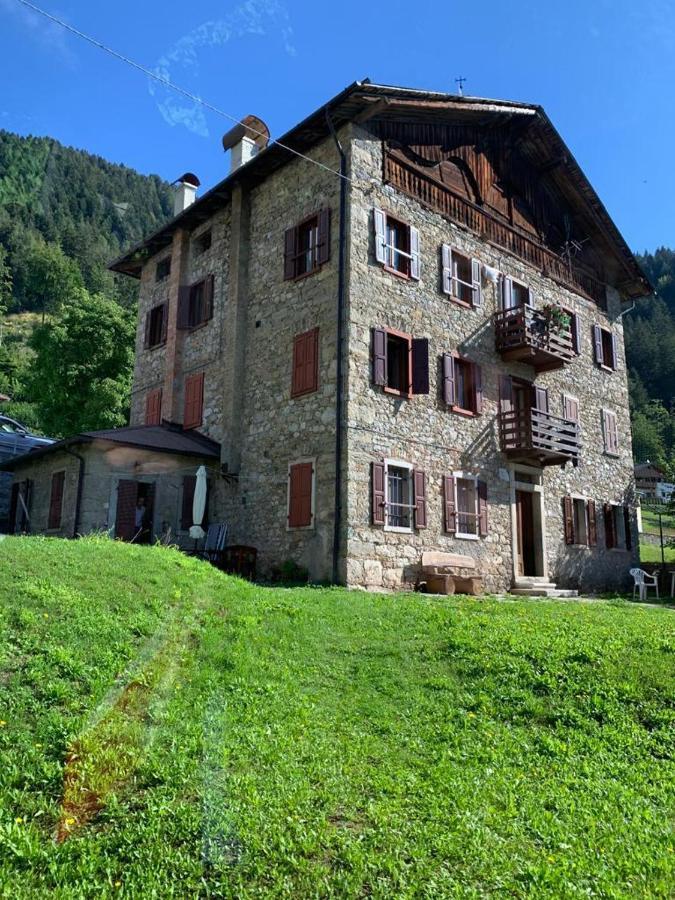 Ferienwohnung L' Antica Casa Di Maria Lilia Pieve di Cadore Exterior foto